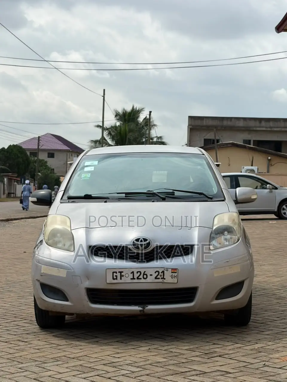 Toyota Vitz 1.3 AWD 3dr 2010 Silver