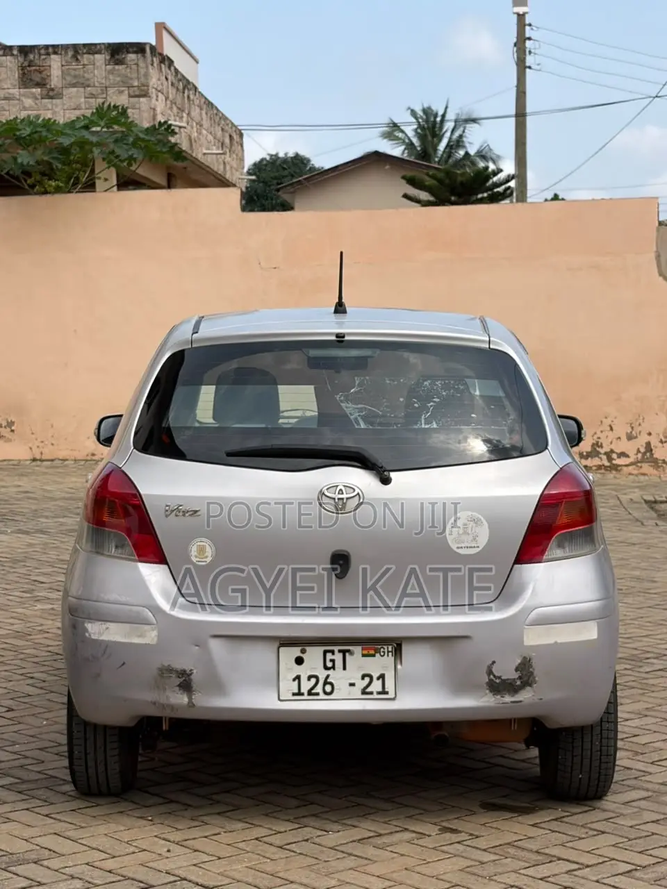 Toyota Vitz 1.3 AWD 3dr 2010 Silver
