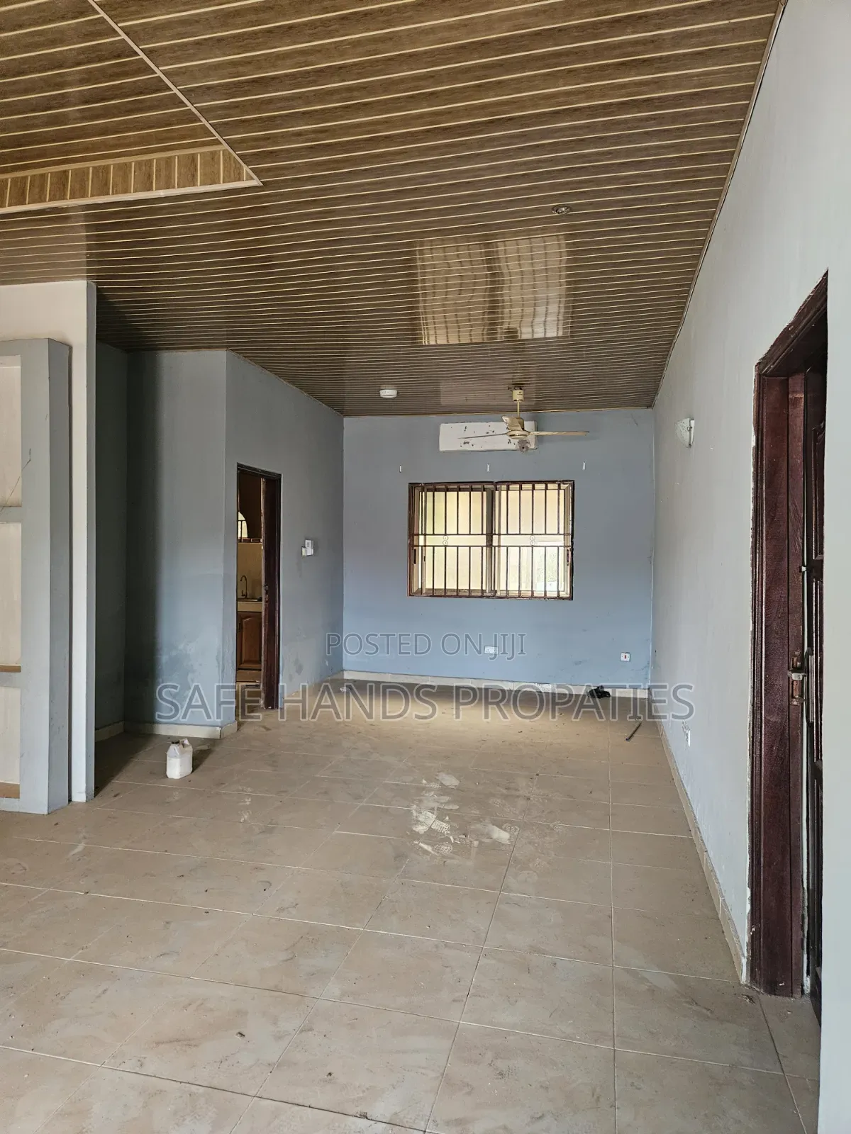 2bdrm House in Naugua Street, Lake Side Estate for sale