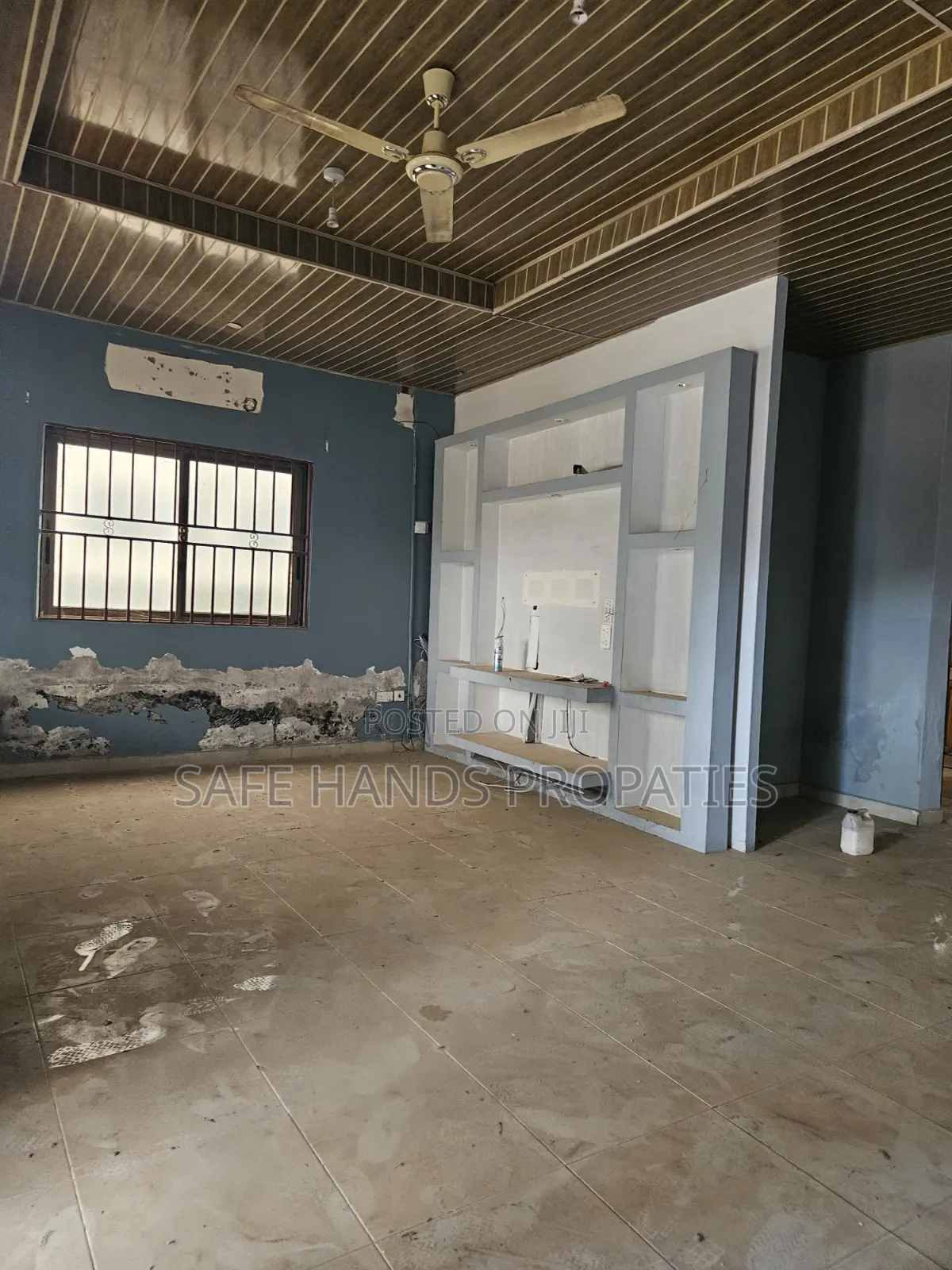 2bdrm House in Naugua Street, Lake Side Estate for sale