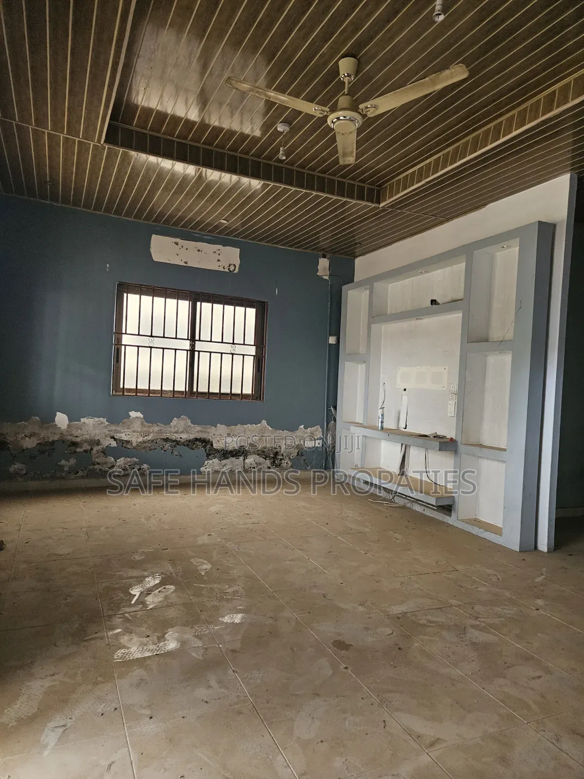 2bdrm House in Naugua Street, Lake Side Estate for sale