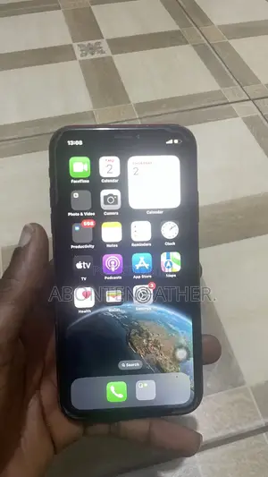 Apple iPhone XR 64 GB Red