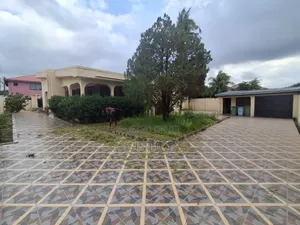 5bdrm House in West Legon, Police Station for rent