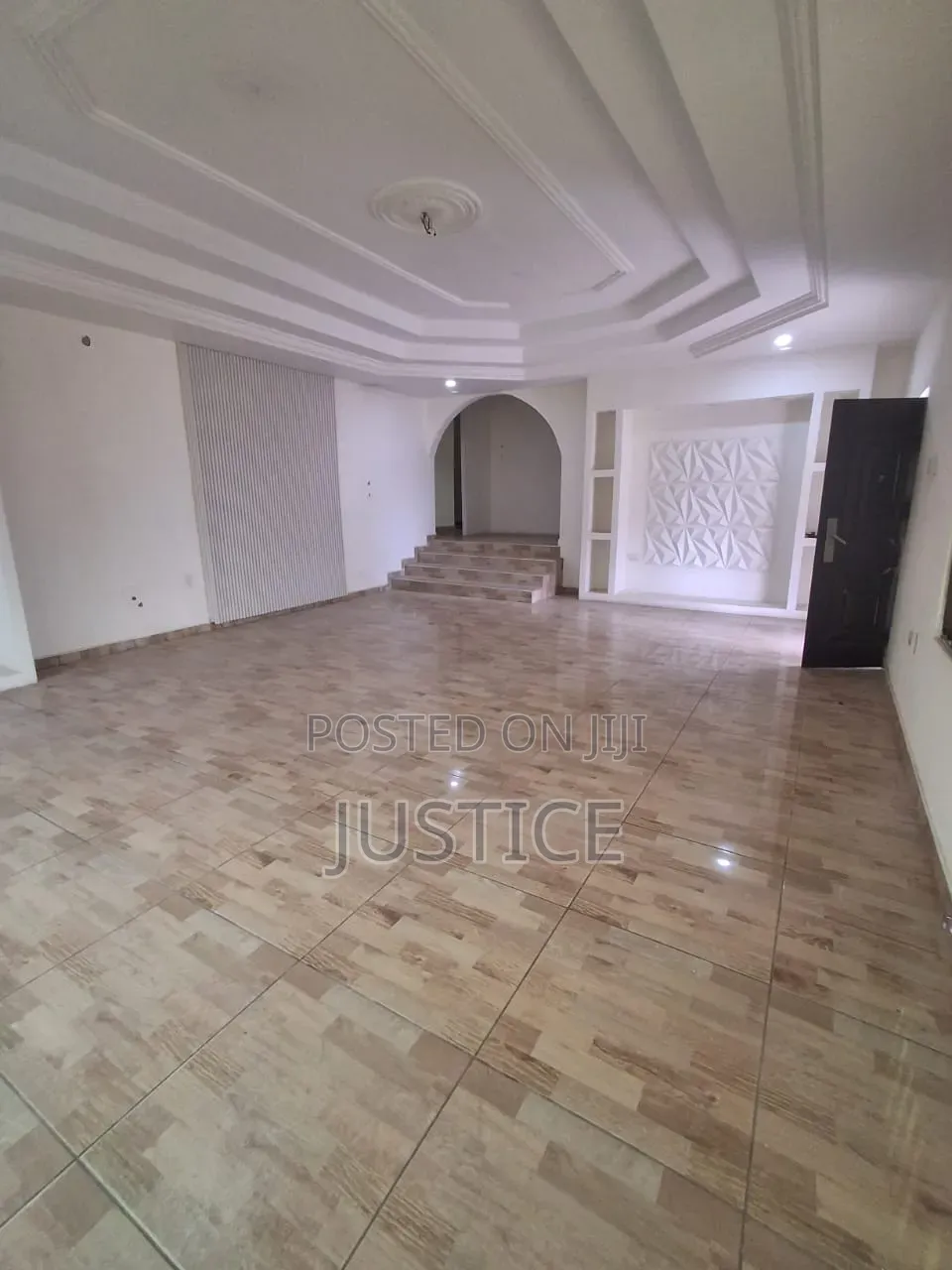 5bdrm House in West Legon, Police Station for rent