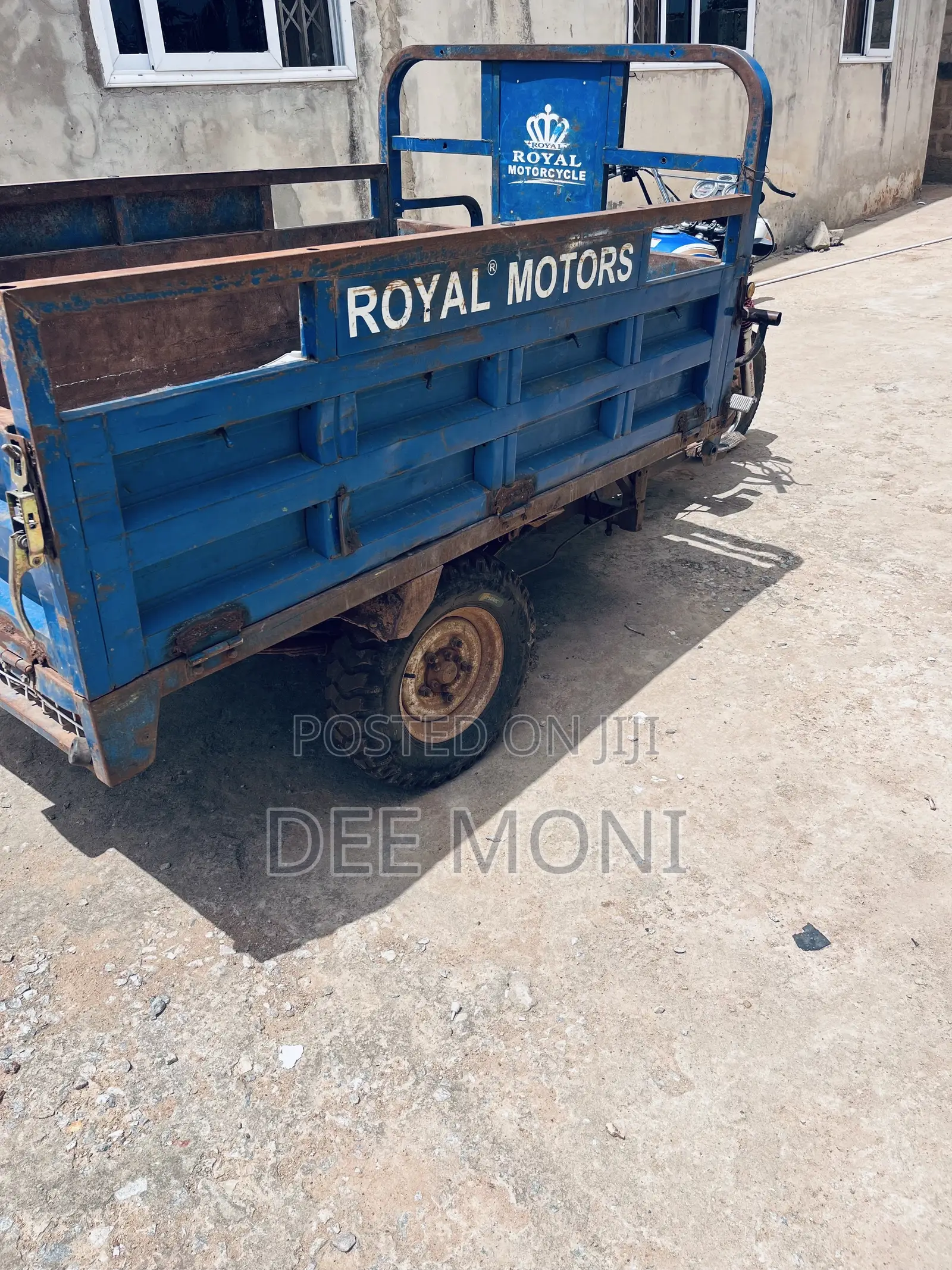 Royal Motorcycle 2023 Blue
