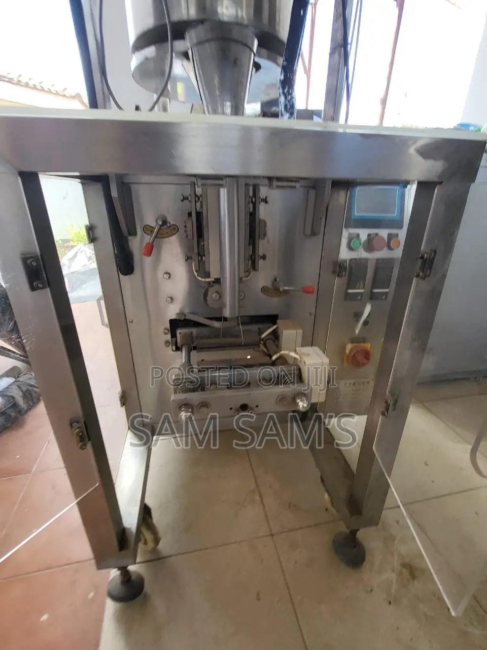 Commercial Vertical Form Packaging Machine