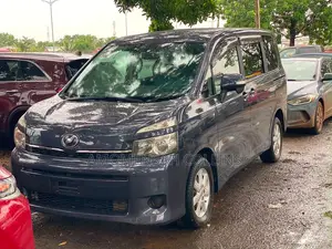 Toyota Voxy 2013 Gray