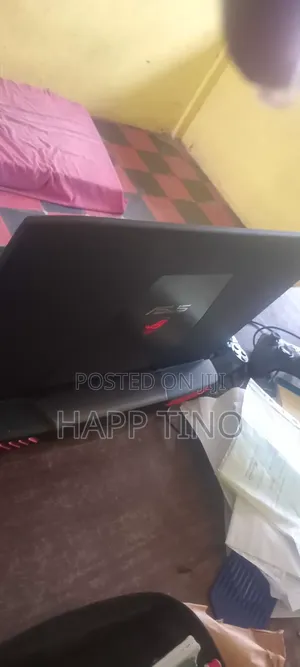 Laptop Asus ROG Zephyrus G14 16GB Intel Core i7 HDD 1T