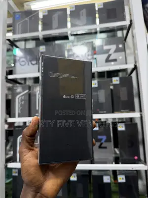 New Samsung Galaxy S21+ 5G 128 GB Black