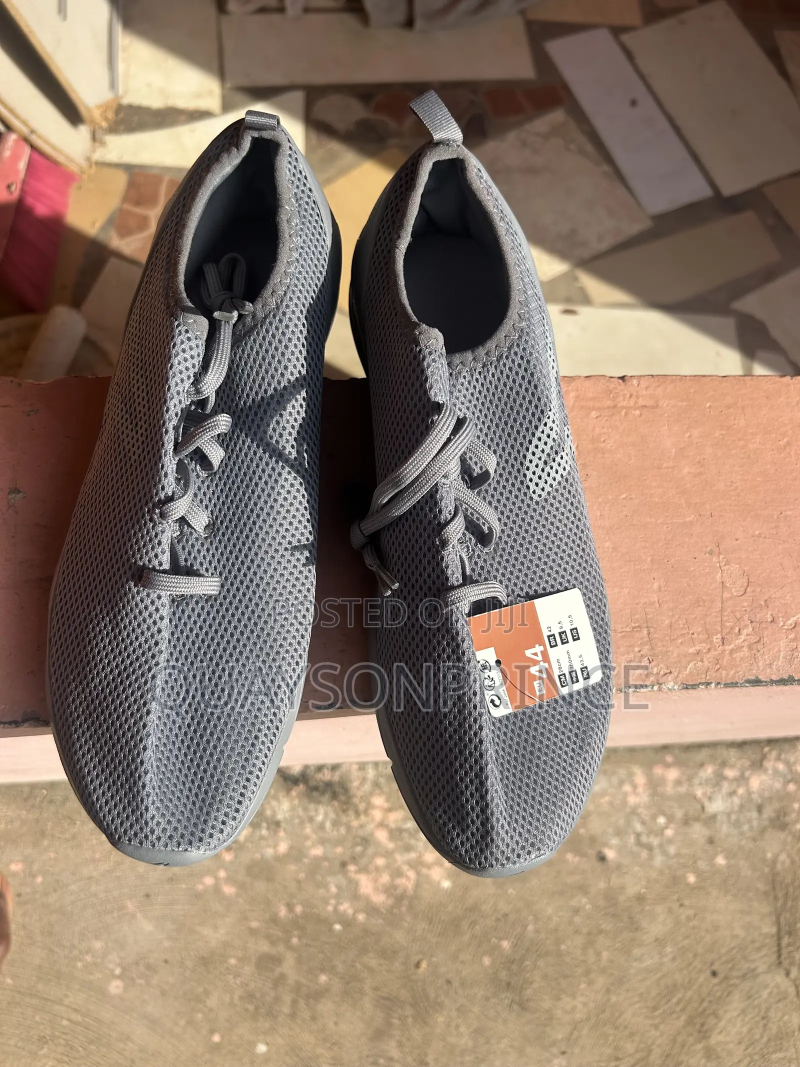 Quality Decathlon Running Shoes