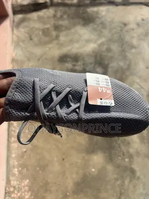 Quality Decathlon Running Shoes
