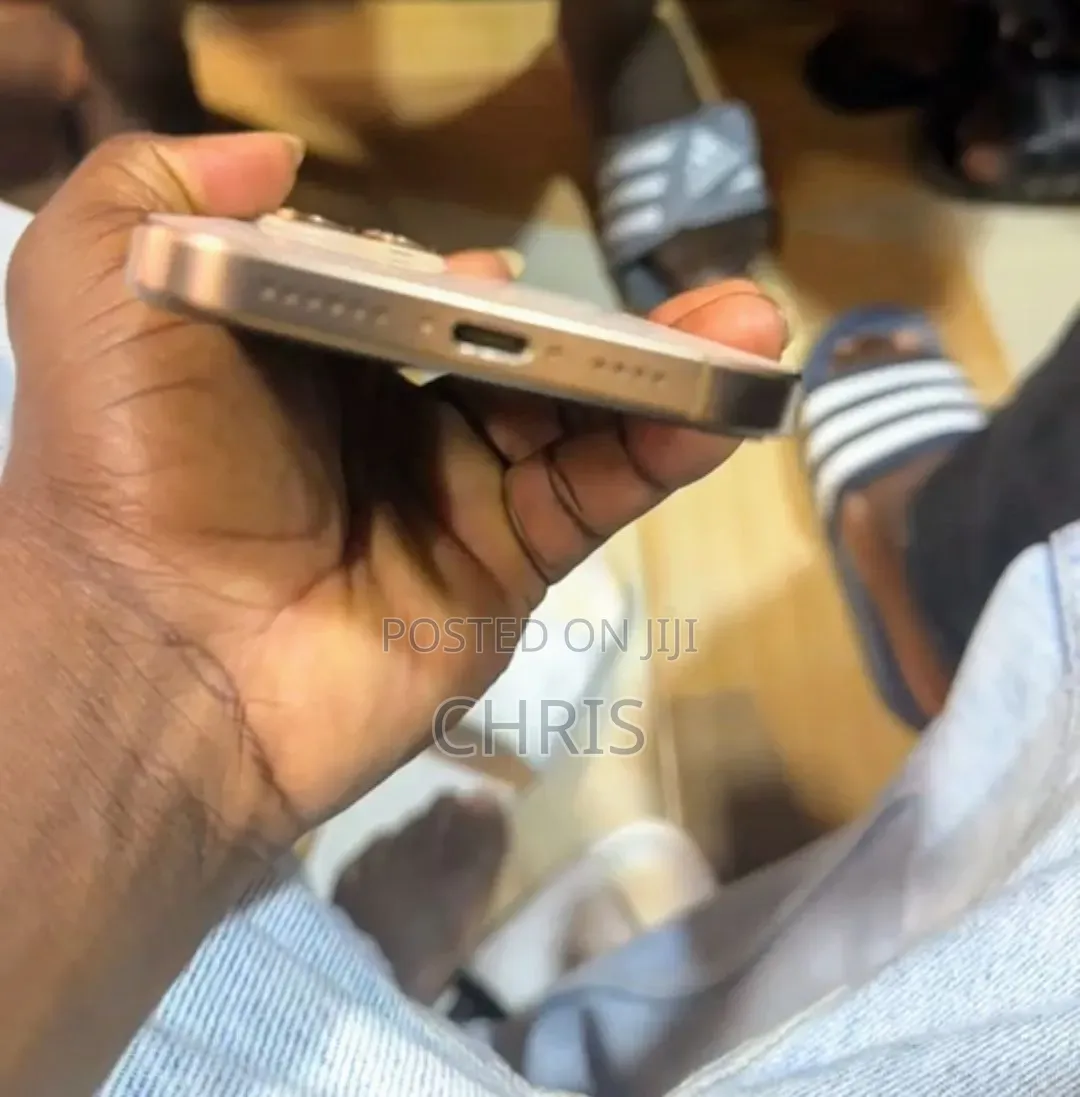Apple iPhone 16 Pro Max 256 GB White