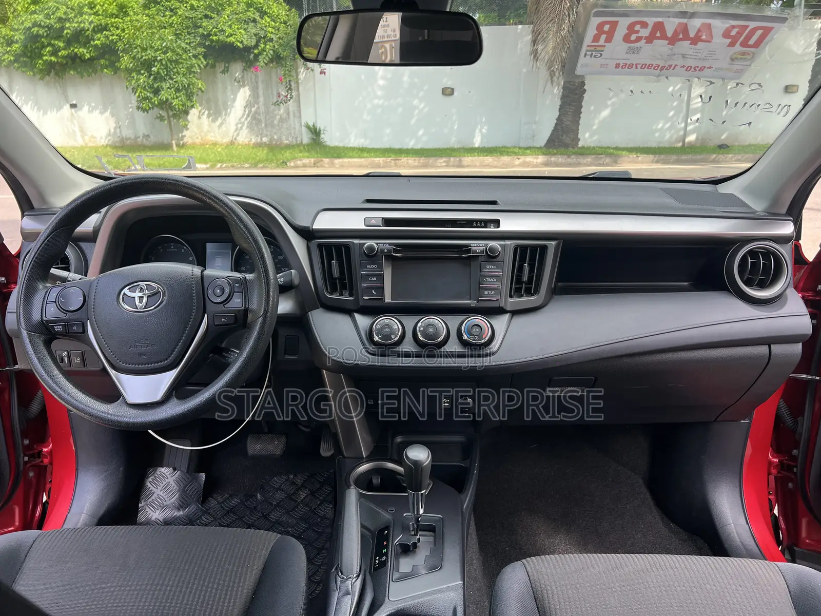 Toyota RAV4 LE AWD (2.5L 4cyl 6A) 2017 Red