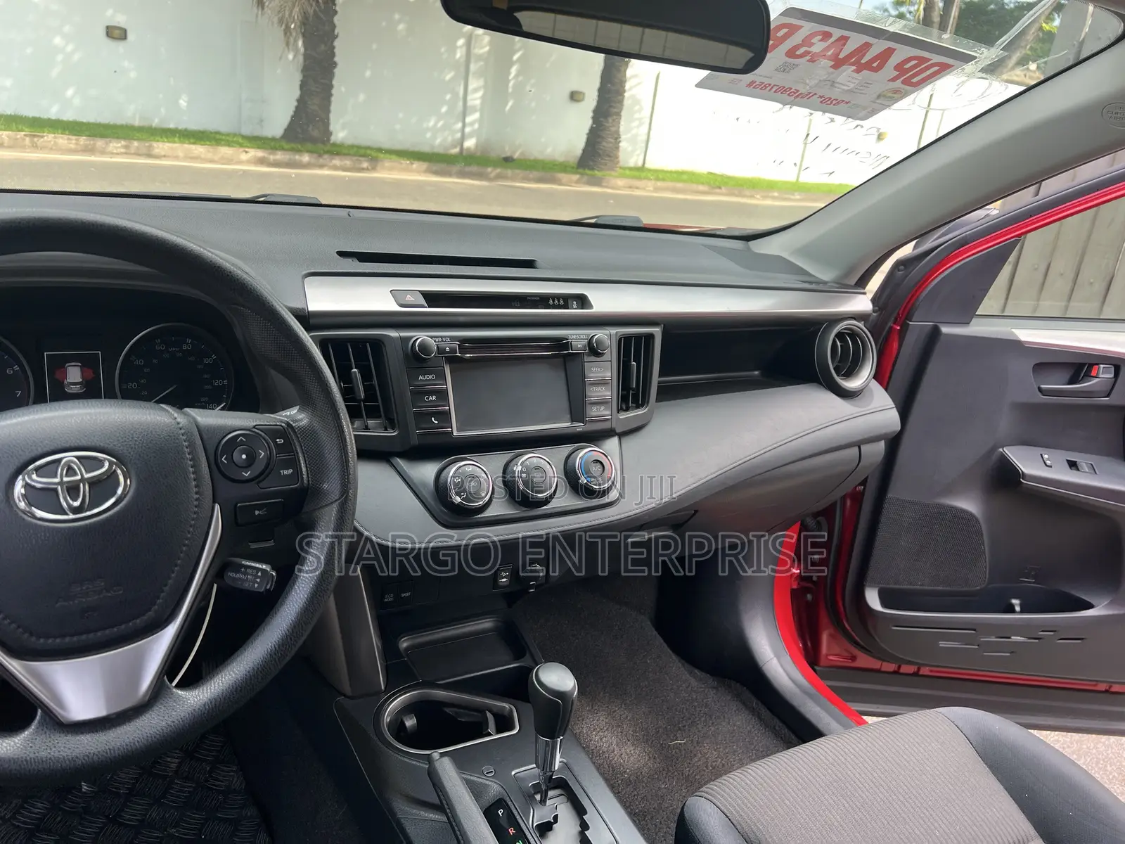 Toyota RAV4 LE AWD (2.5L 4cyl 6A) 2017 Red
