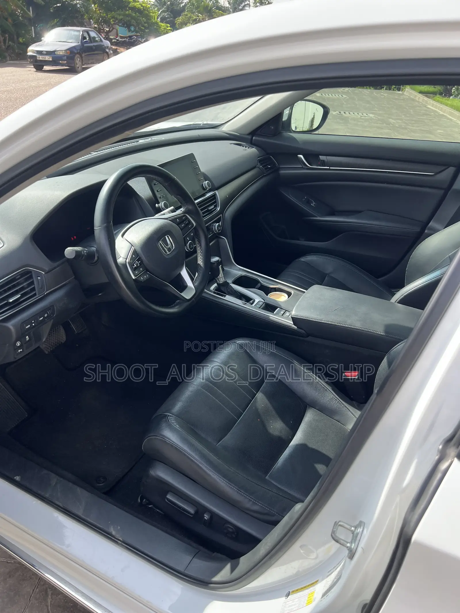Honda Accord 2018 White
