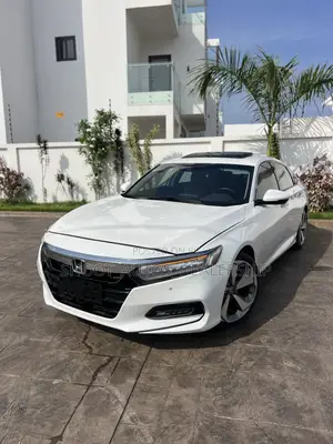 Honda Accord 2018 White