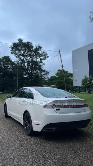 Lincoln MKZ 2016 White