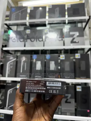New Samsung Galaxy Z Flip7 256 GB Black