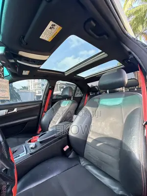 Mercedes-Benz C250 2013 Black