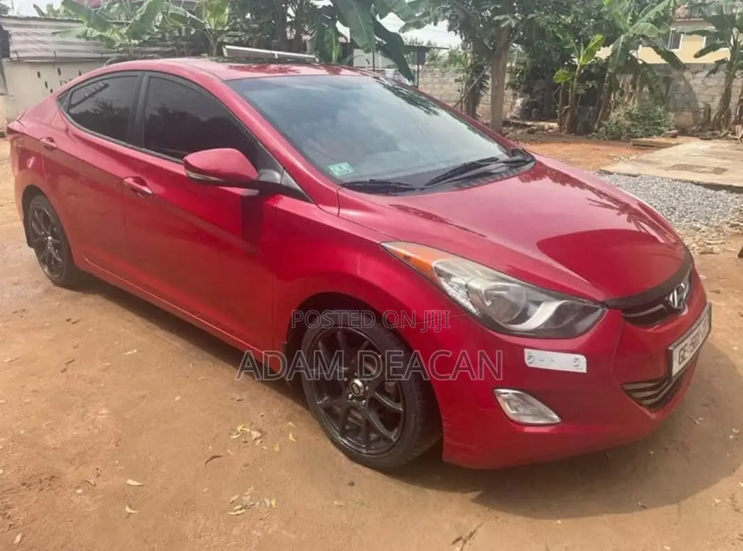 Hyundai Elantra Limited Sedan FWD (1.8L 4cyl 6A) 2013 Red