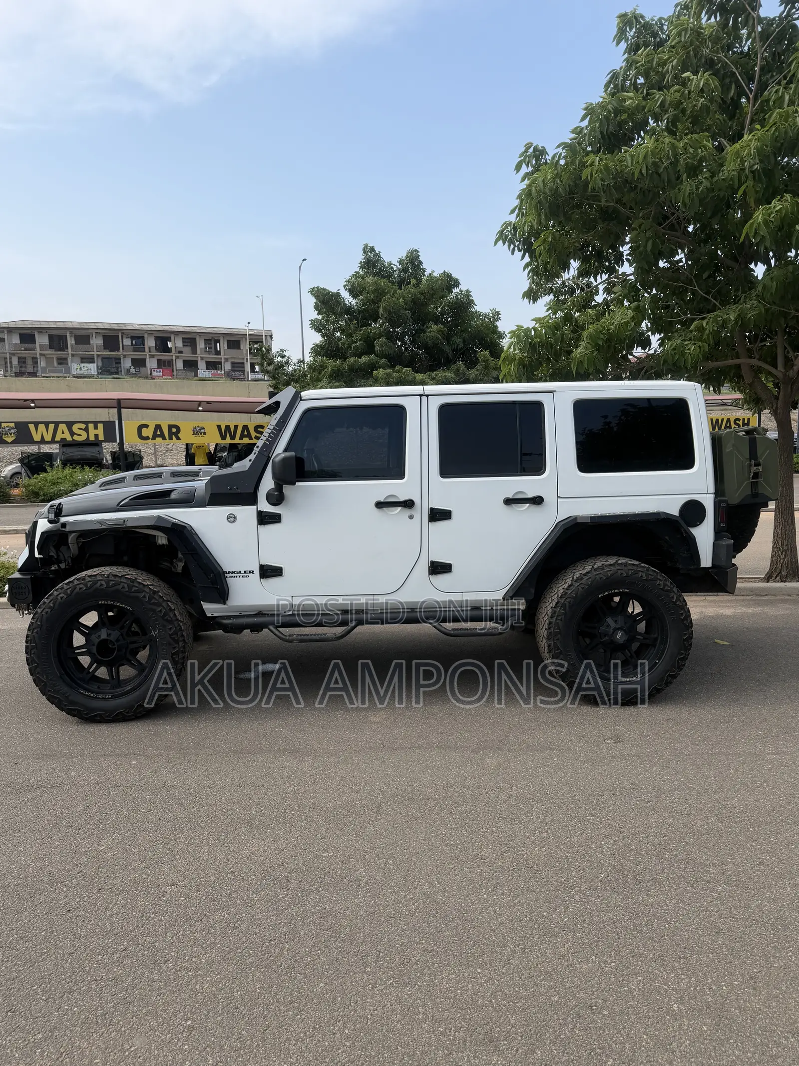 Jeep Wrangler Unlimited Sahara 4dr SUV 4WD (3.6L 6cyl 6M) 2015 White