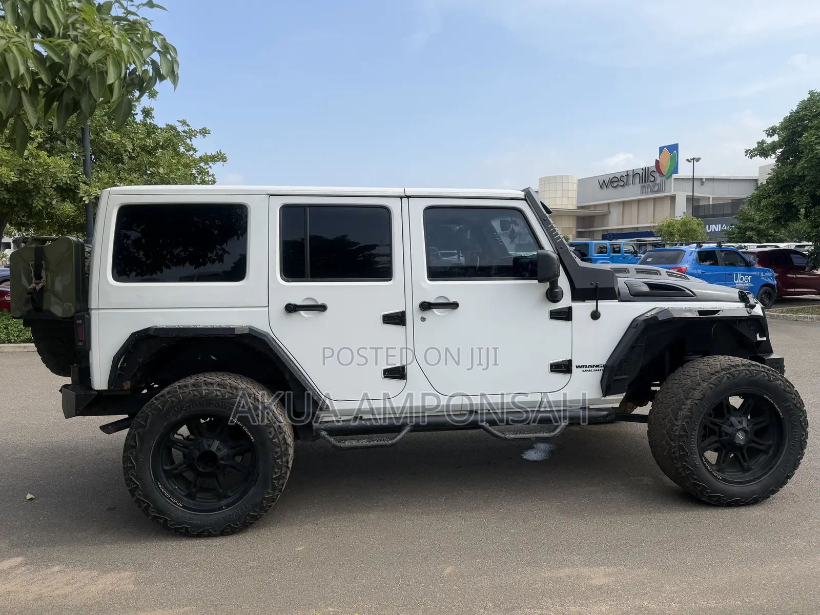 Jeep Wrangler Unlimited Sahara 4dr SUV 4WD (3.6L 6cyl 6M) 2015 White