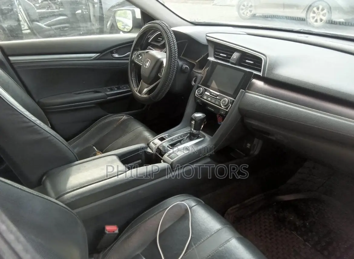 Honda Civic (10th Generation Facelift)