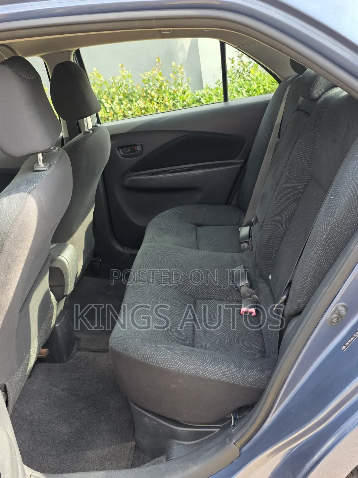 Toyota Yaris 2012 Blue