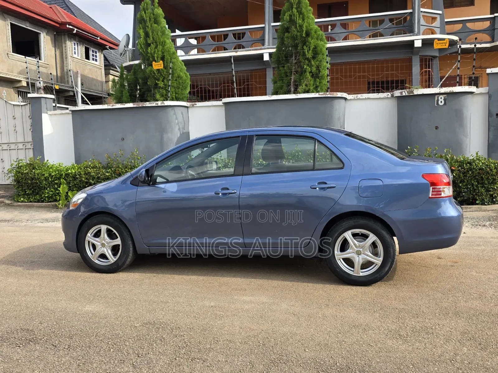 Toyota Yaris 2012 Blue