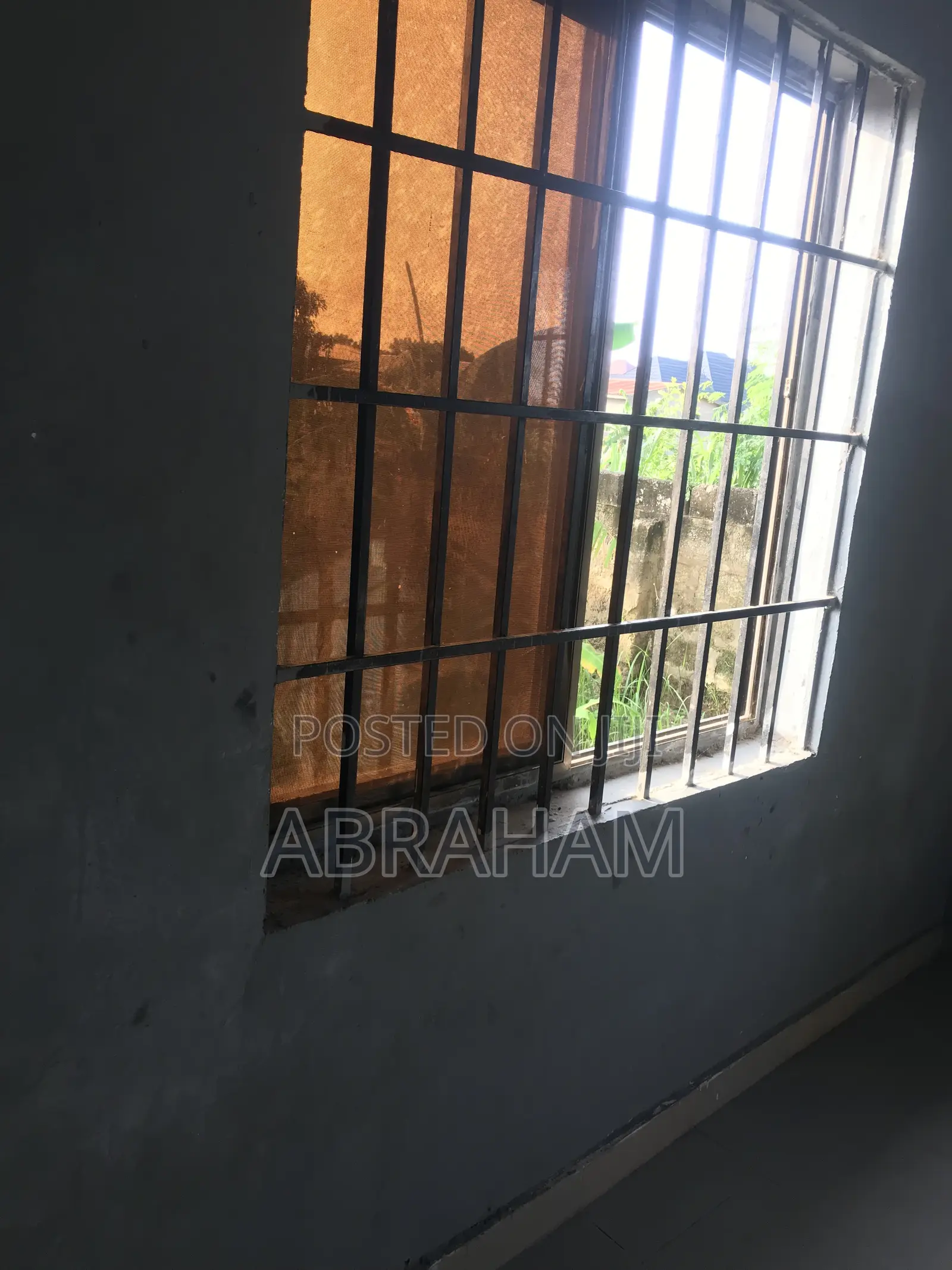 1bdrm Apartment in Afuaman Estate, Manhean for rent