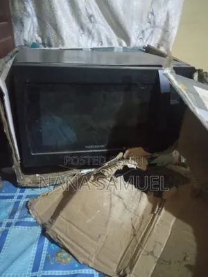 Farberware Microwave Oven New in Box Original Brand