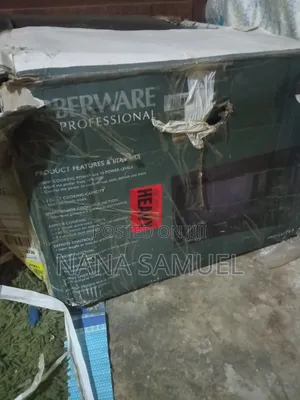 Farberware Microwave Oven New in Box Original Brand