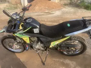 Royal Motorcycle 2025 Black