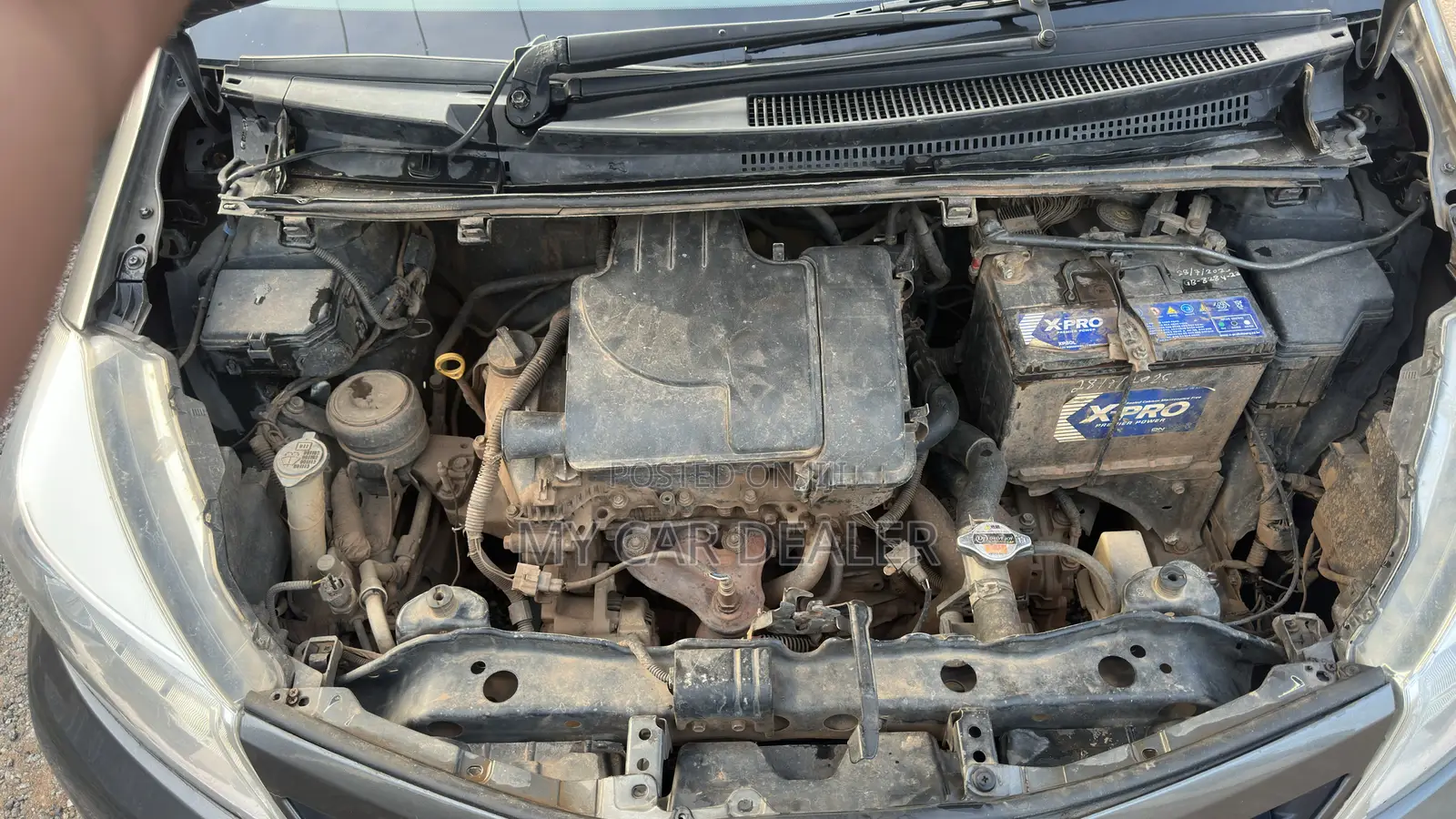 Toyota Vitz 1.0 FWD 3dr 2012 Gray