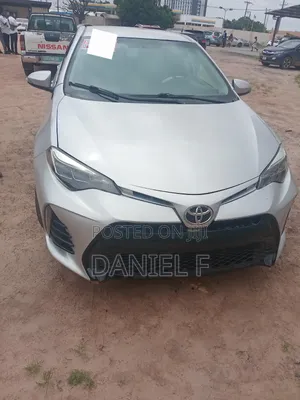 Toyota Corolla LE 4dr Sedan (1.8L 4cyl CVT) 2017 Silver