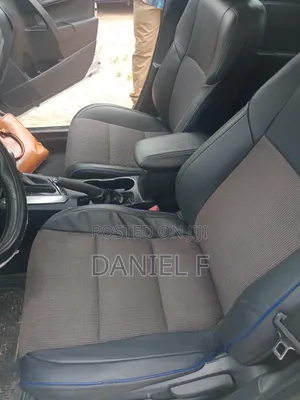 Toyota Corolla LE 4dr Sedan (1.8L 4cyl CVT) 2017 Silver