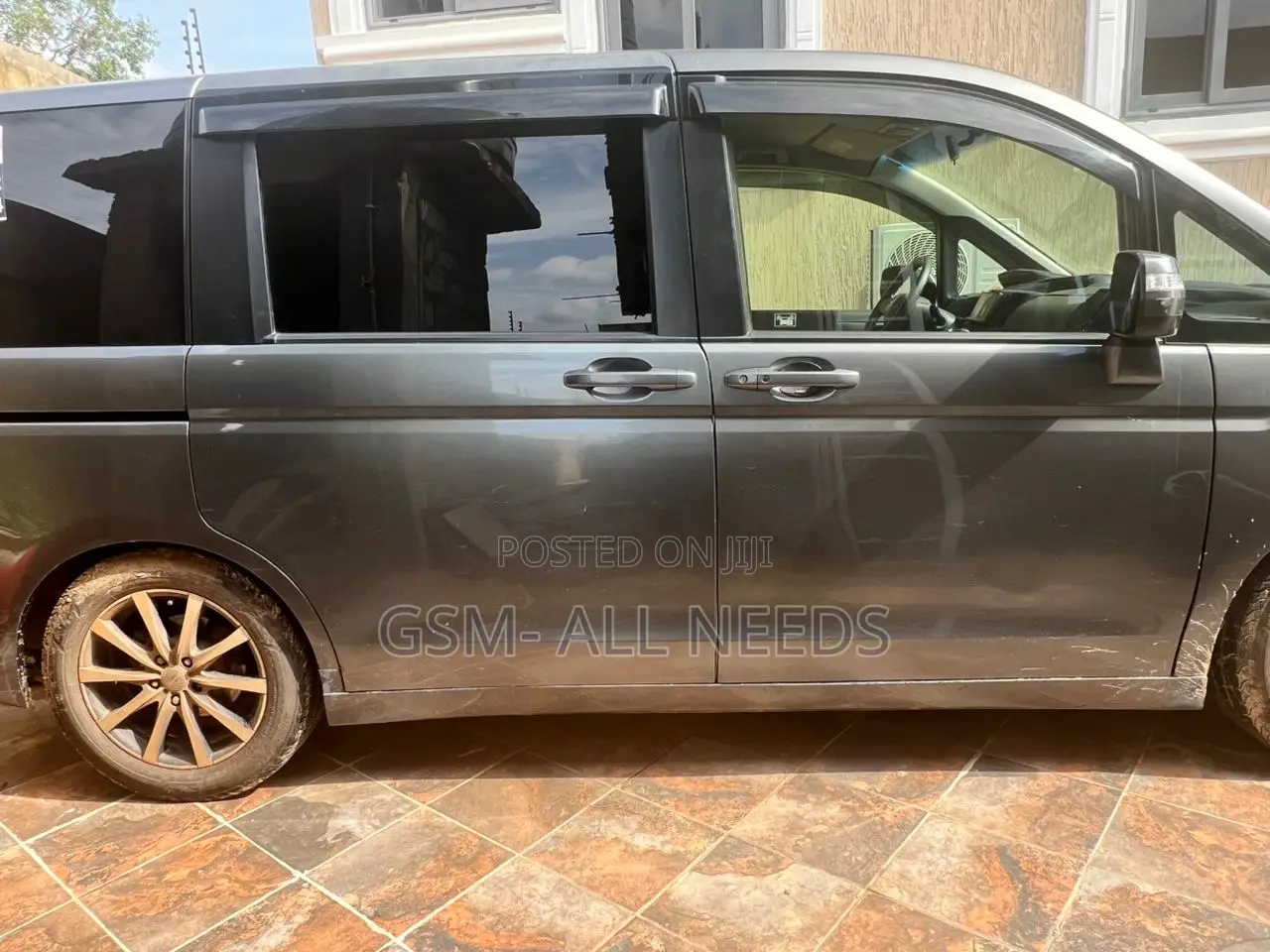 Honda Stepwgn 2012 Gray