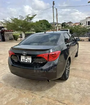 2018 Corolla Xle Full Option