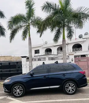 Mitsubishi Outlander LE FWD 2018 Blue