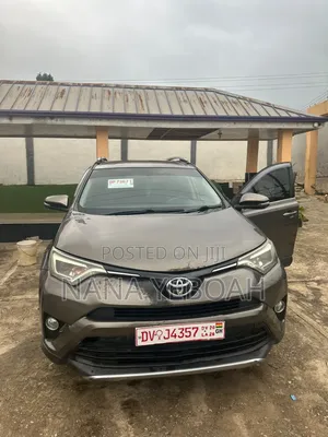 Toyota RAV4 LE AWD (2.5L 4cyl 6A) 2016 Gray