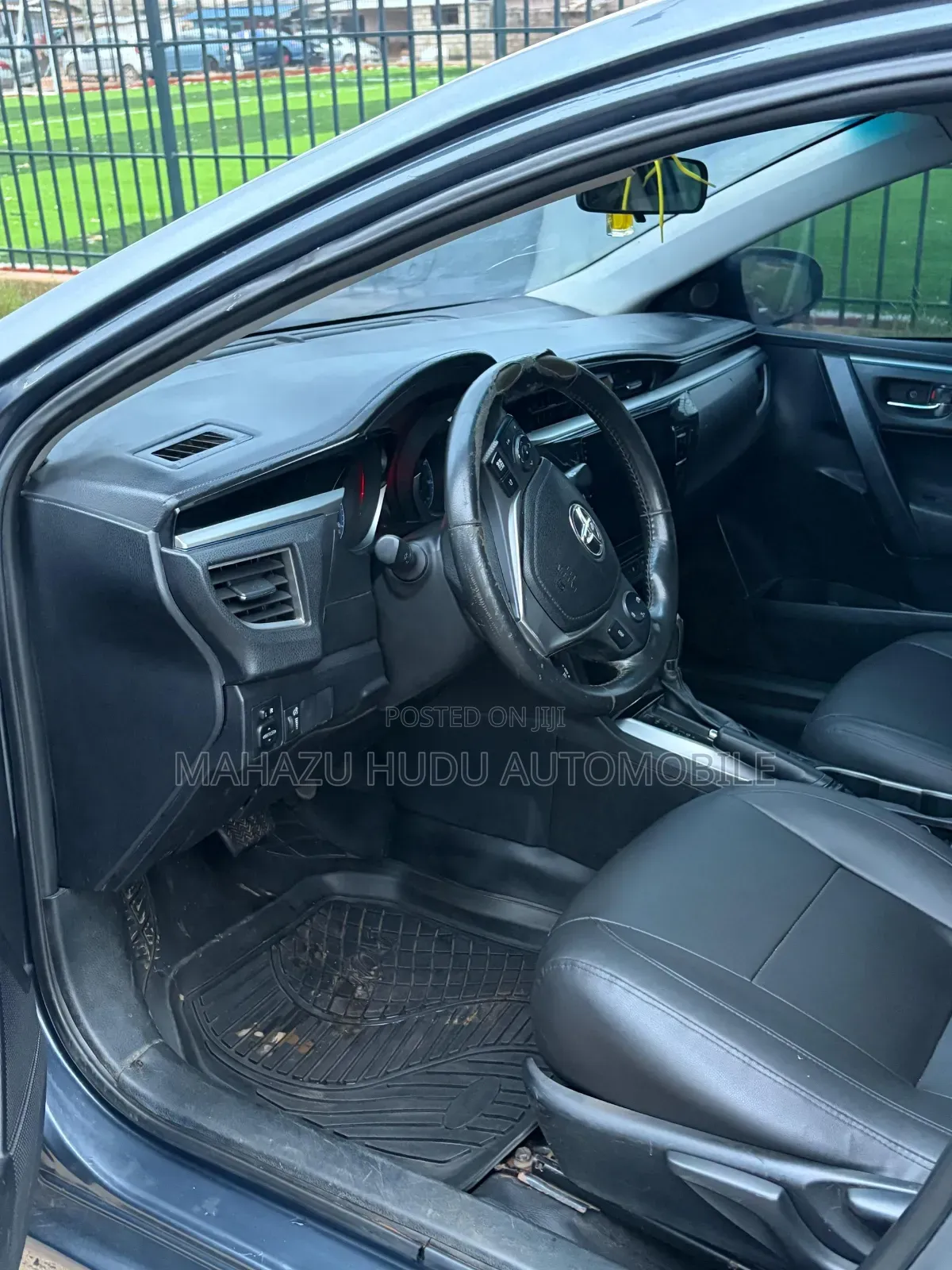 Toyota Corolla 2015 Gray