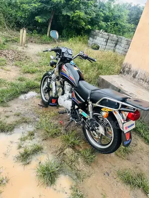 New Haojue HJ125-8K 2026 Black