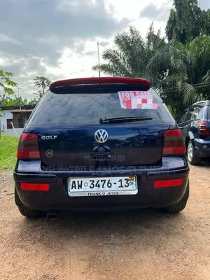 Volkswagen Golf 2000 Blue