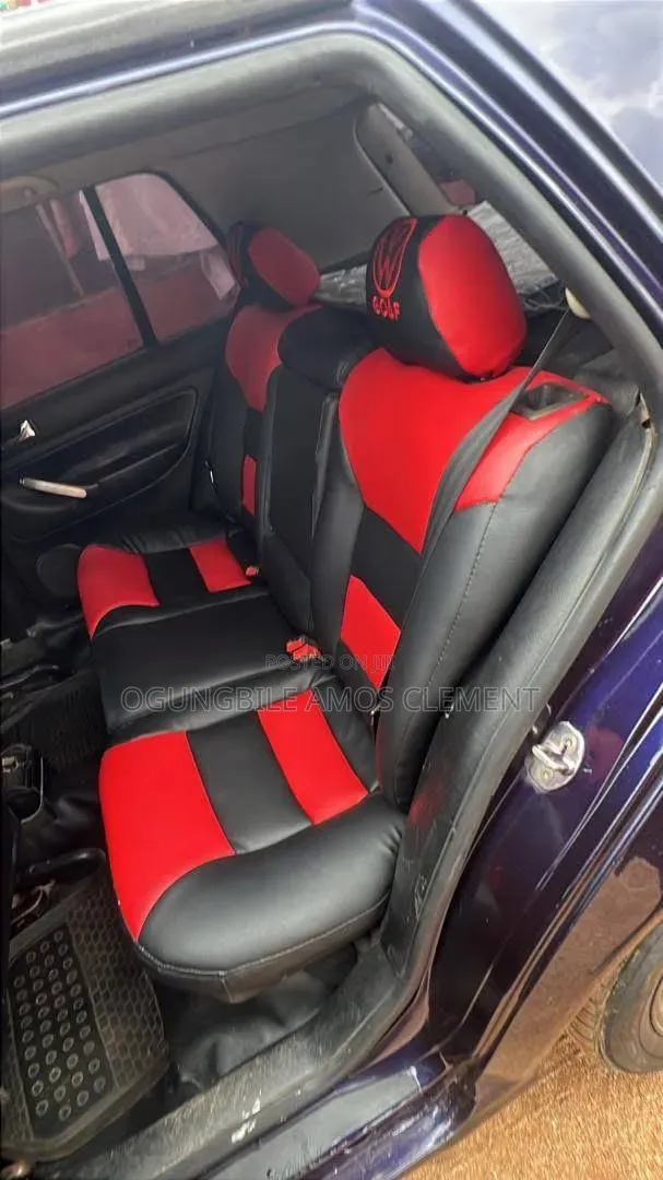 Volkswagen Golf 2000 Blue