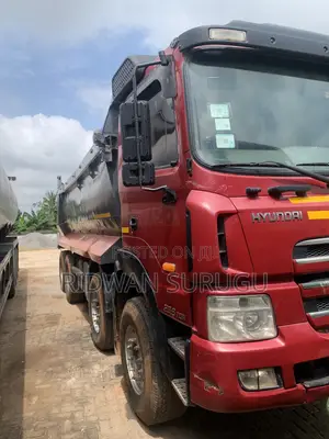 Tipper Truck