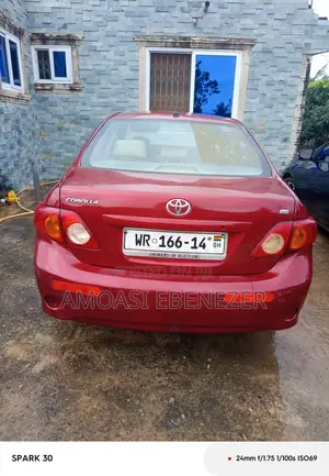 Toyota Corolla LE 4dr Sedan (1.8L 4cyl 4A) 2010 Red