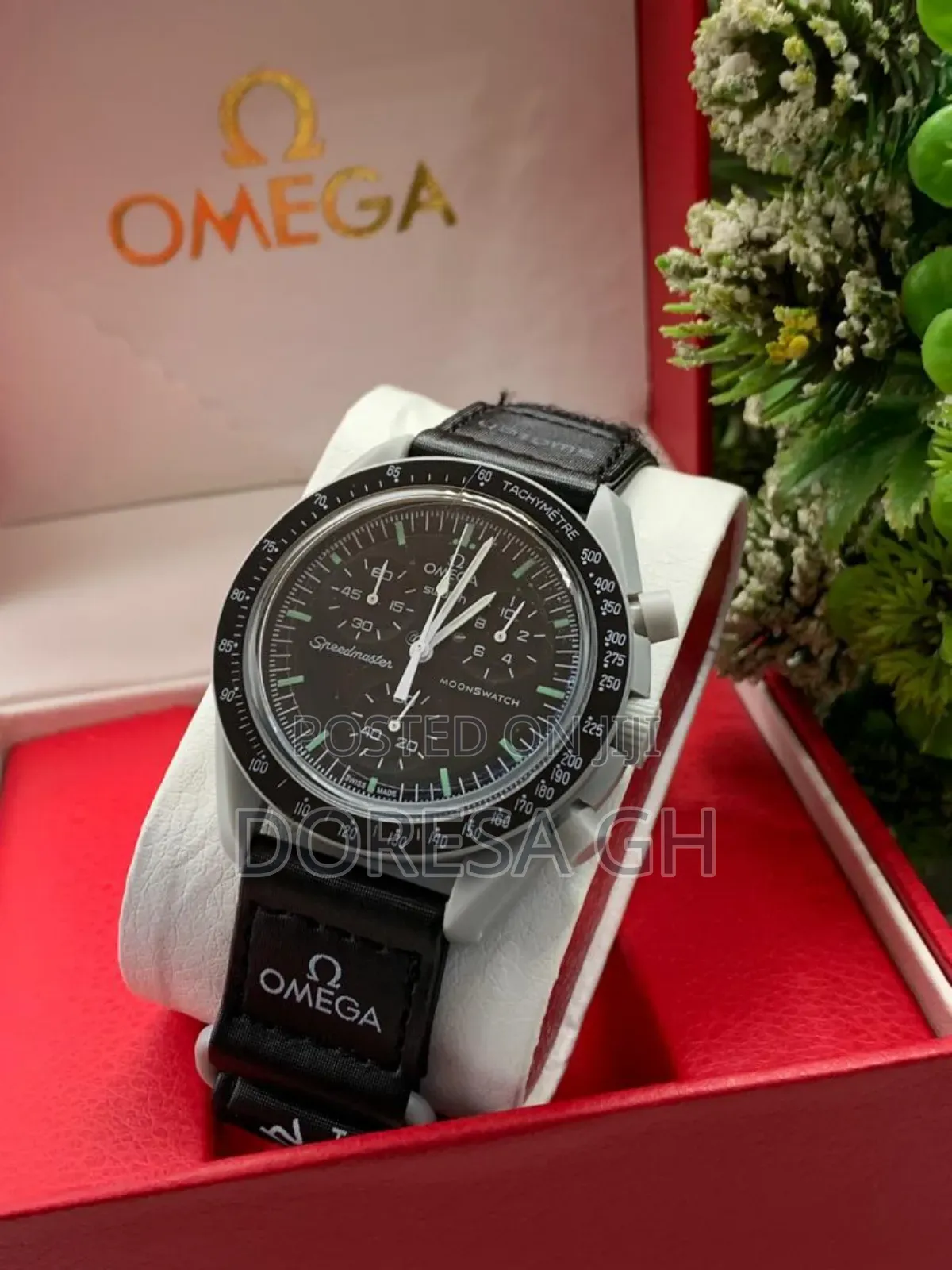 Omega Chronograph Watch With Silicone Strap –Modern Everyday Timepiece