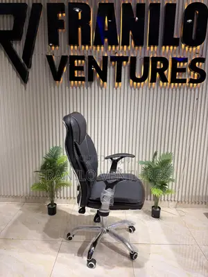 Office Chair With Armrest