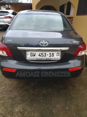 Toyota Yaris 2008 Gray