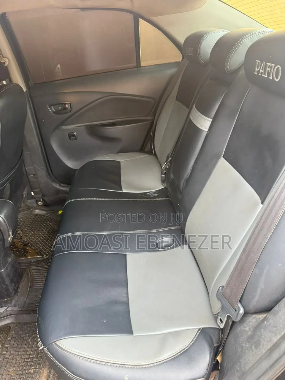Toyota Yaris 2008 Gray